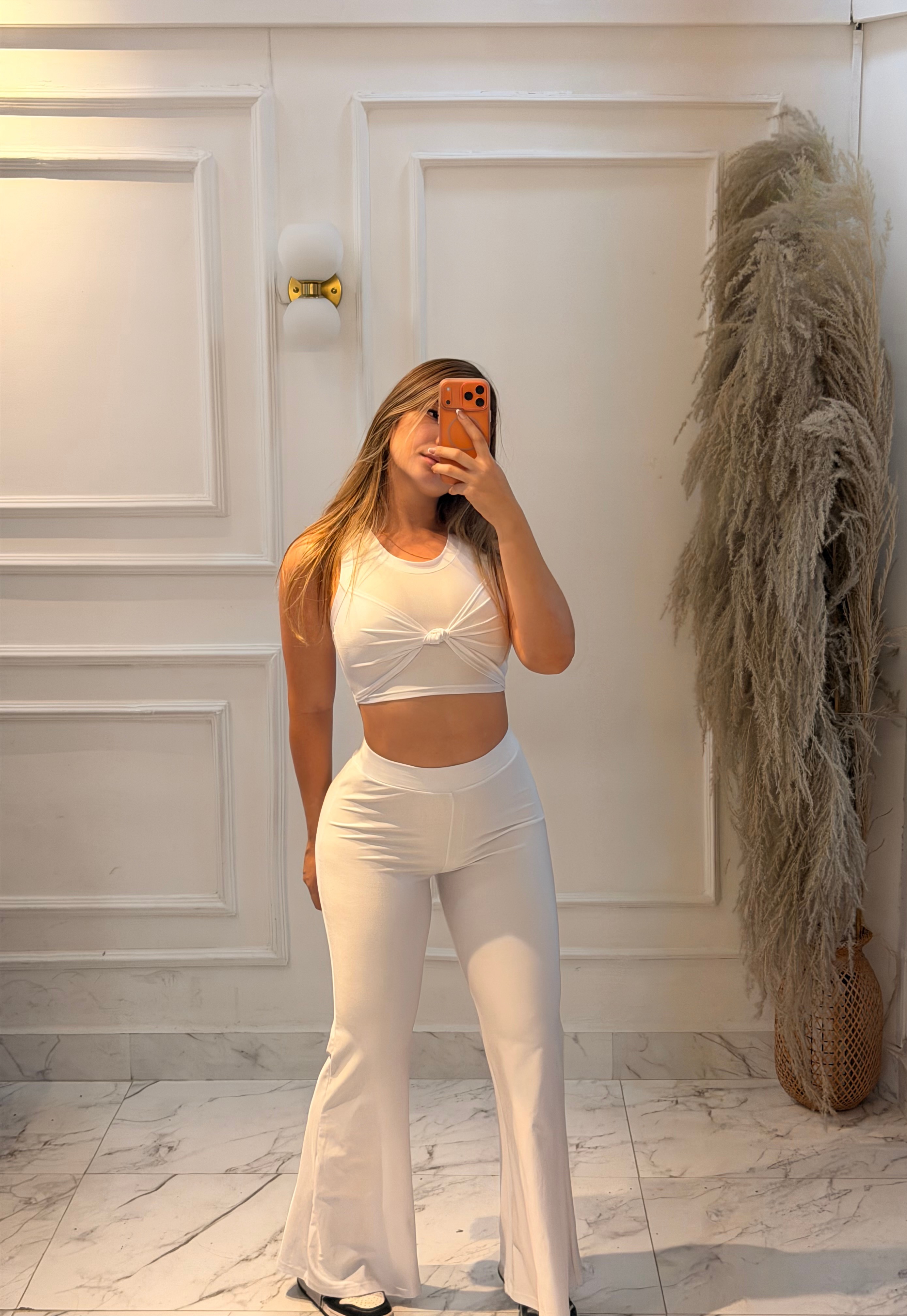 SET PANTALÓN DESTELLANTE, NUDO, MANGAS, SISA
